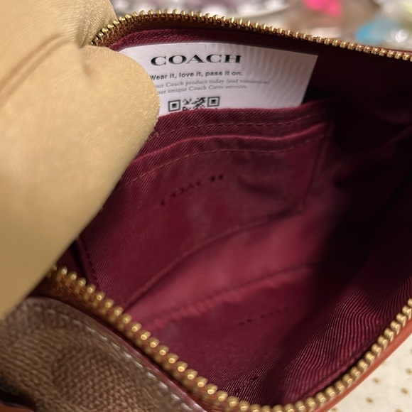 NWT COACH Coated canvas large wristlet with solid trim & strap - Picture 5 of 6